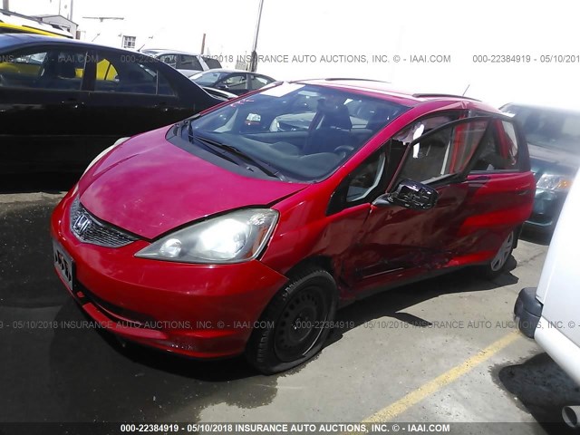 JHMGE87219S063677 - 2009 HONDA FIT RED photo 2