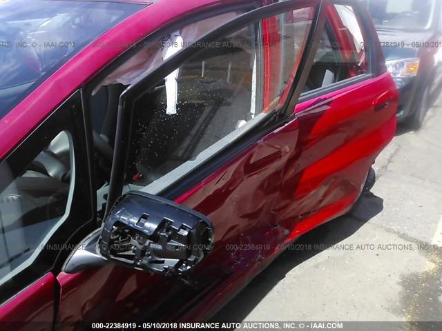 JHMGE87219S063677 - 2009 HONDA FIT RED photo 6