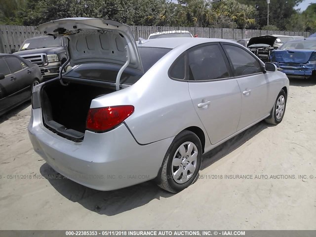 KMHDU46D39U688956 - 2009 HYUNDAI ELANTRA GLS/SE SILVER photo 4