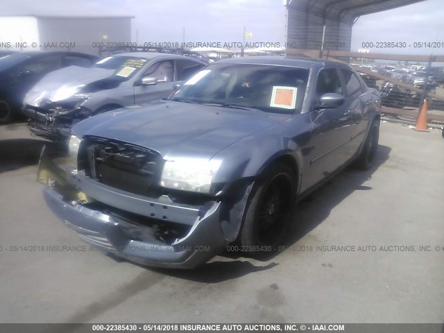 2C3KA53G56H520280 - 2006 CHRYSLER 300 TOURING GRAY photo 2