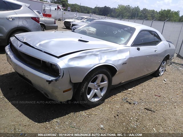 2B3CJ4DV6AH223939 - 2010 DODGE CHALLENGER SE SILVER photo 2