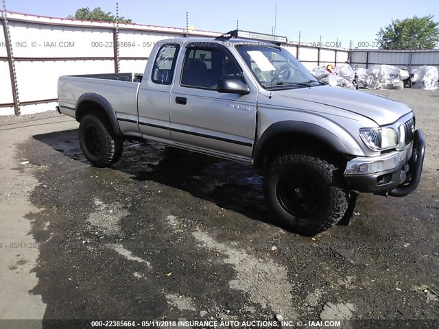 5TEWN72NX4Z415751 - 2004 TOYOTA TACOMA XTRACAB SILVER photo 1