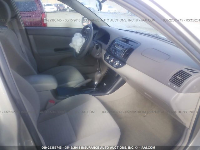 4T1BF30K86U115923 - 2006 TOYOTA CAMRY LE/XLE/SE Qızıl foto 5