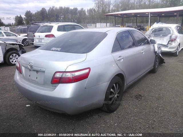 4T4BE46K18R022458 - 2008 TOYOTA CAMRY CE/LE/XLE/SE WHITE photo 4