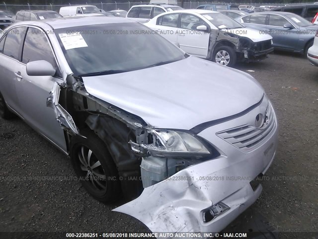 4T4BE46K18R022458 - 2008 TOYOTA CAMRY CE/LE/XLE/SE WHITE photo 6