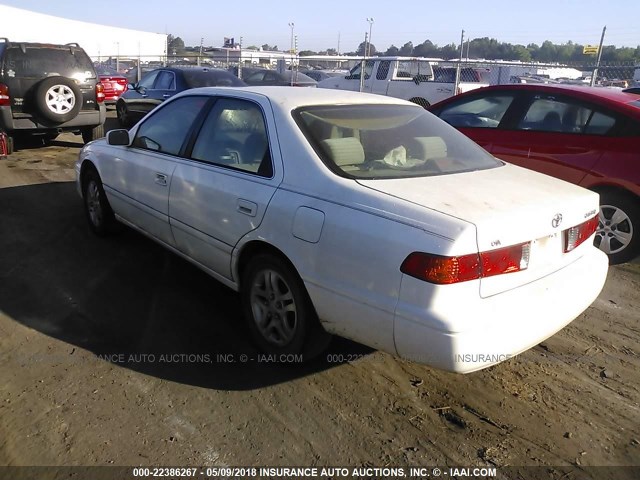 4T1BG22K61U786908 - 2001 TOYOTA CAMRY CE/LE/XLE 白色 照片 3