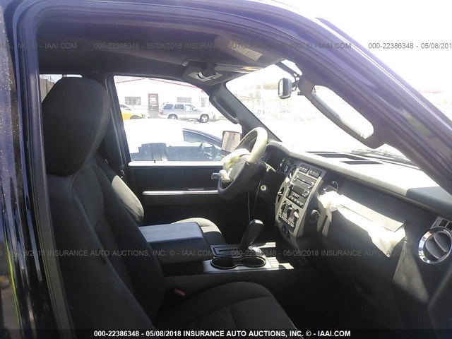 1FMFU15518LA28761 - 2008 FORD EXPEDITION XLT BLACK photo 5