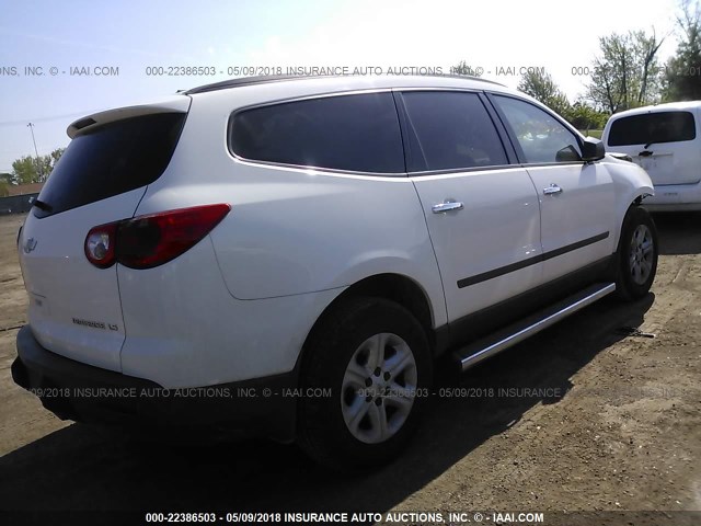 1GNKRFEDXCJ400103 - 2012 CHEVROLET TRAVERSE LS WHITE photo 4