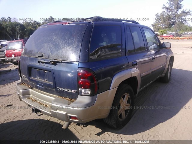 1GNDT13S022299581 - 2002 CHEVROLET TRAILBLAZER  BLUE photo 4