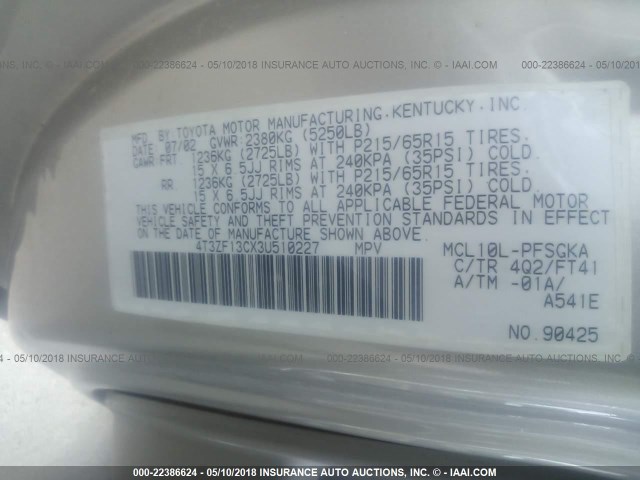 4T3ZF13CX3U510227 - 2003 TOYOTA SIENNA LE/XLE GOLD photo 9