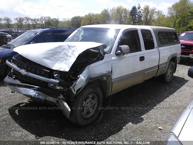 1GCEK19V8XE210279 - 1999 CHEVROLET SILVERADO K1500 WHITE photo 2