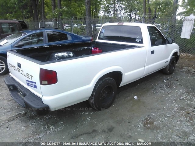 1GCCS145228260732 - 2002 CHEVROLET S TRUCK S10 WHITE photo 4