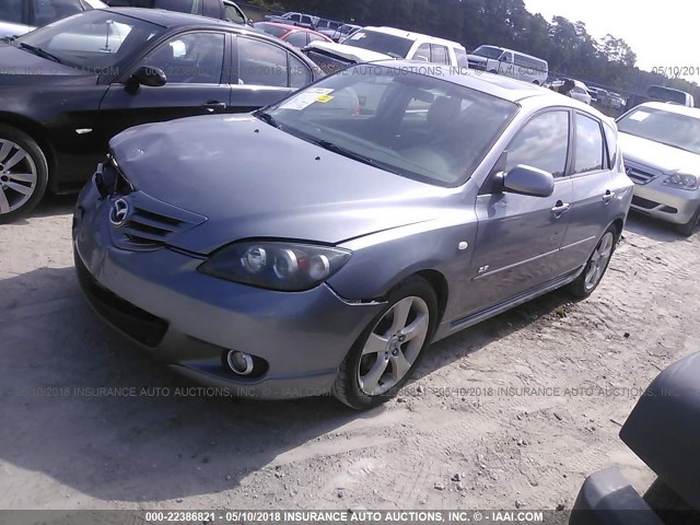 JM1BK343X41211246 - 2004 MAZDA 3 HATCHBACK GRAY photo 2