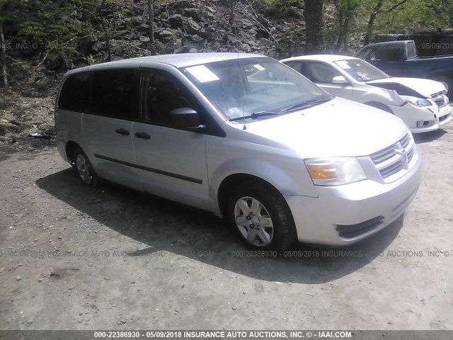 2D8HN44H48R151003 - 2008 DODGE GRAND CARAVAN SE SILVER photo 1