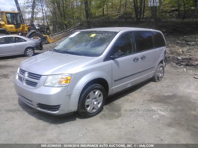 2D8HN44H48R151003 - 2008 DODGE GRAND CARAVAN SE SILVER photo 2