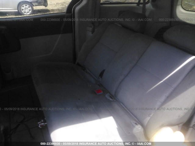 2D8HN44H48R151003 - 2008 DODGE GRAND CARAVAN SE SILVER photo 8