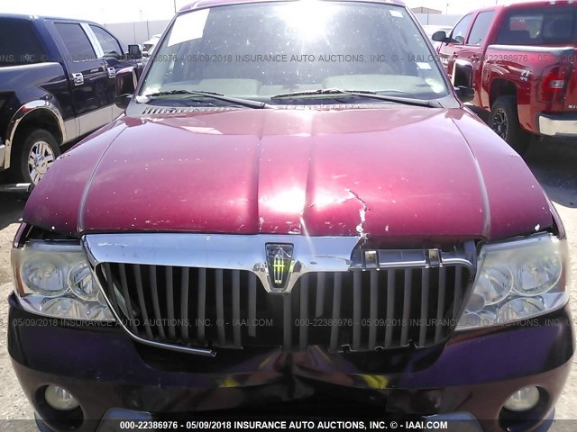 5LMFU27R44LJ28480 - 2004 LINCOLN NAVIGATOR BURGUNDY photo 10
