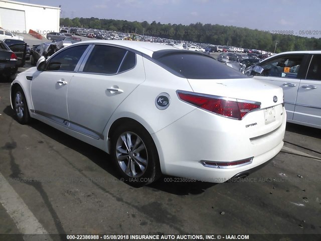 5XXGN4A71DG127881 - 2013 KIA OPTIMA EX WHITE photo 3