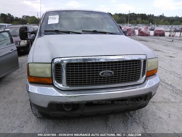 1FMNU40L5YEA53878 - 2000 FORD EXCURSION XLT SILVER photo 6