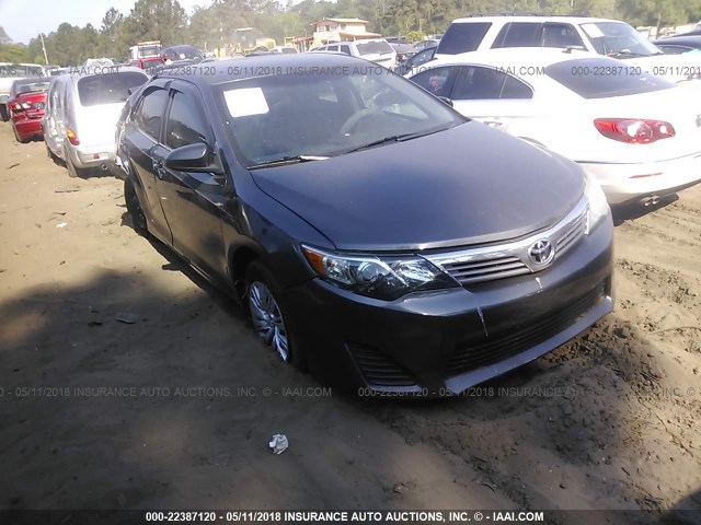 4T1BF1FK0CU551138 - 2012 TOYOTA CAMRY SE/LE/XLE GRAY photo 1