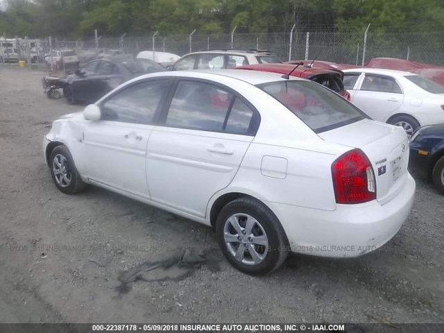 KMHCN46C08U181110 - 2008 HYUNDAI ACCENT GLS WHITE photo 3