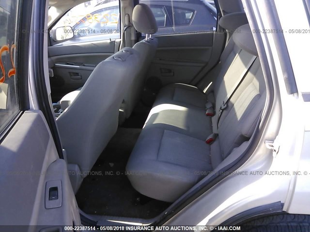 1J8HR48P37C697456 - 2007 JEEP GRAND CHEROKEE LAREDO/COLUMBIA/FREEDOM 银色 照片 8