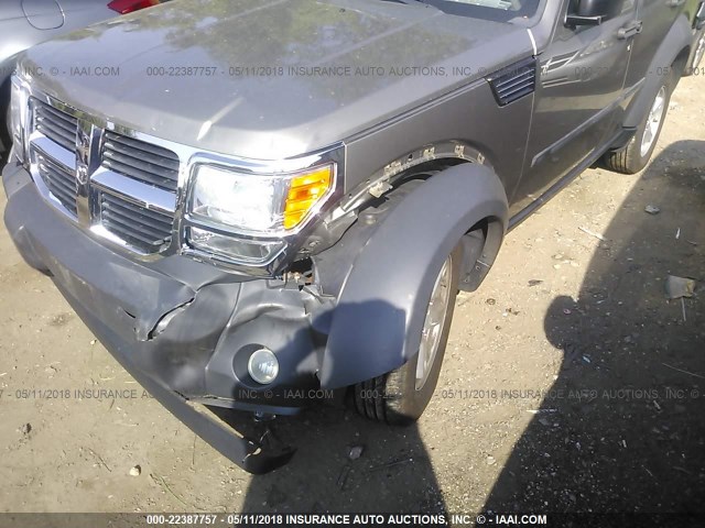 1D8GU28KX7W664920 - 2007 DODGE NITRO SXT GRAY photo 6