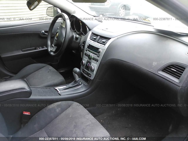 1G1ZC5EB4A4145177 - 2010 CHEVROLET MALIBU 1LT 白色 照片 5