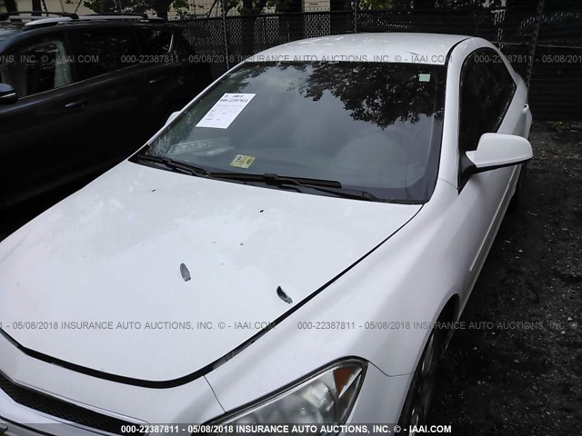 1G1ZC5EB4A4145177 - 2010 CHEVROLET MALIBU 1LT 白色 照片 6