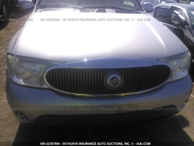 5GAET13P642213817 - 2004 BUICK RAINIER CXL SILVER photo 6