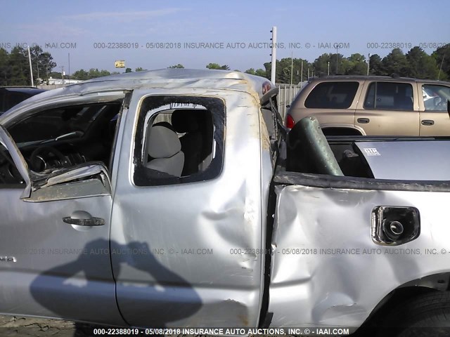 5TETX22NX6Z249329 - 2006 TOYOTA TACOMA ACCESS CAB Silber Foto 6