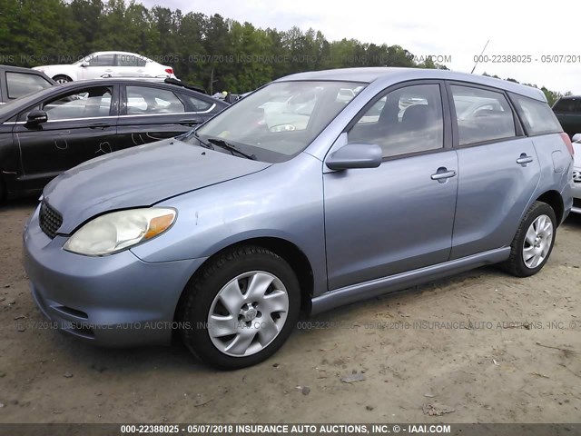 2T1LR32E94C172536 - 2004 TOYOTA COROLLA MATRIX XR SILVER photo 2