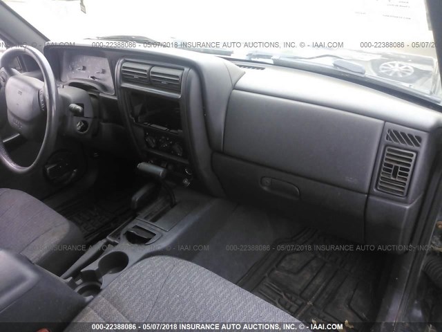 1J4FF68S5XL593990 - 1999 JEEP CHEROKEE SPORT/CLASSIC შავი ფოტო 5