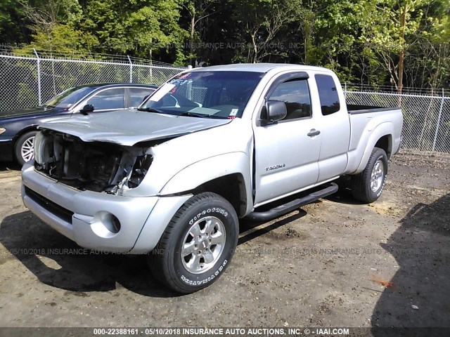 5TETU62NX5Z010071 - 2005 TOYOTA TACOMA PRERUNNER ACCESS CAB SILVER photo 2