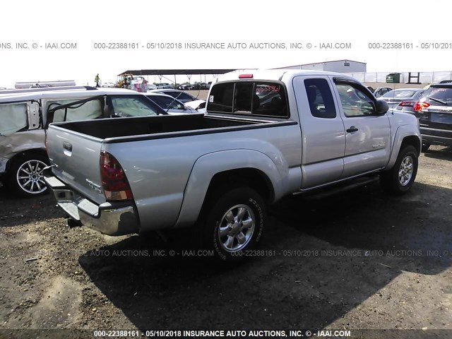 5TETU62NX5Z010071 - 2005 TOYOTA TACOMA PRERUNNER ACCESS CAB SILVER photo 4