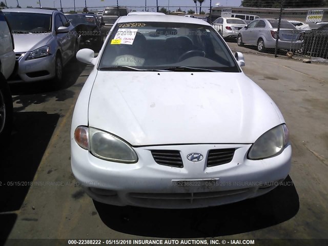 KMHJF35F0YU941983 - 2000 HYUNDAI ELANTRA GLS WHITE photo 6