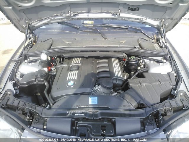 WBAUP73539VK75842 - 2009 BMW 128 I GRAY photo 10