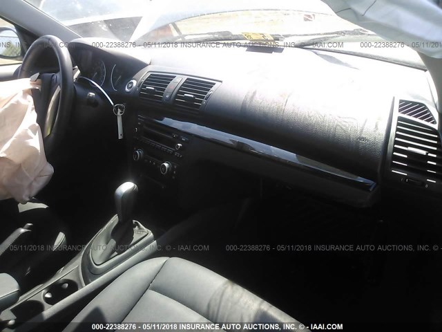 WBAUP73539VK75842 - 2009 BMW 128 I GRAY photo 5