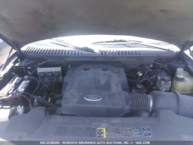 1FMRU15W64LA09011 - 2004 FORD EXPEDITION XLT შავი ფოტო 10