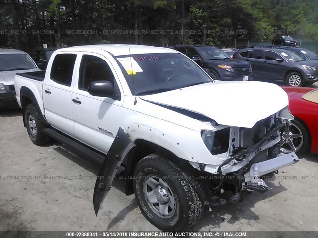 5TFJX4GN8DX018672 - 2013 TOYOTA TACOMA DOUBLE CAB თეთრი ფოტო 1