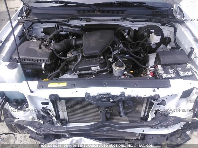 5TFJX4GN8DX018672 - 2013 TOYOTA TACOMA DOUBLE CAB თეთრი ფოტო 10