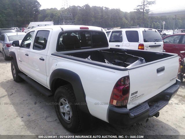 5TFJX4GN8DX018672 - 2013 TOYOTA TACOMA DOUBLE CAB თეთრი ფოტო 3