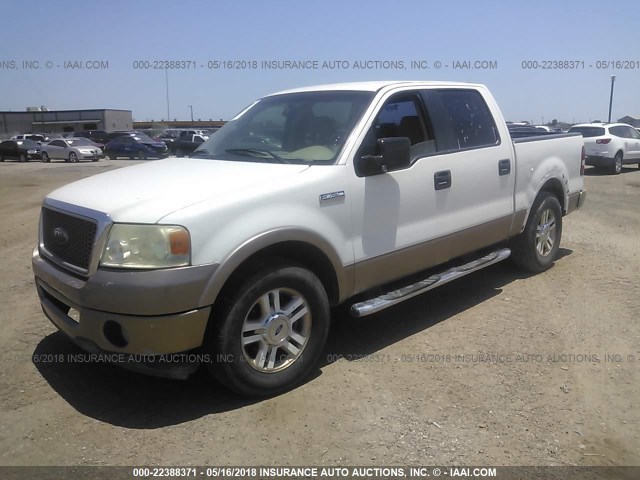 1FTPW12506KB70948 - 2006 FORD F150 SUPERCREW WHITE photo 2