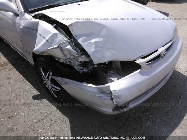 2T1BR18EXYC285036 - 2000 TOYOTA COROLLA VE/CE/LE 银色 照片 6