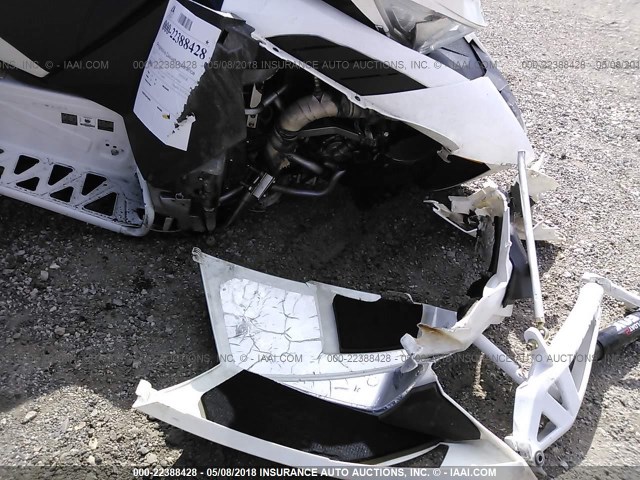 4UF13SNW1DT126496 - 2013 ARCTIC CAT SNOWMOBILE 白色 照片 6