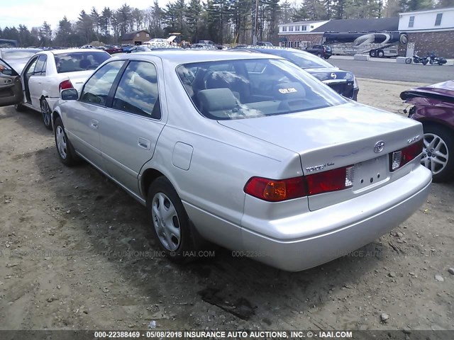 4T1BG22K91U112641 - 2001 TOYOTA CAMRY CE/LE/XLE 银色 照片 3