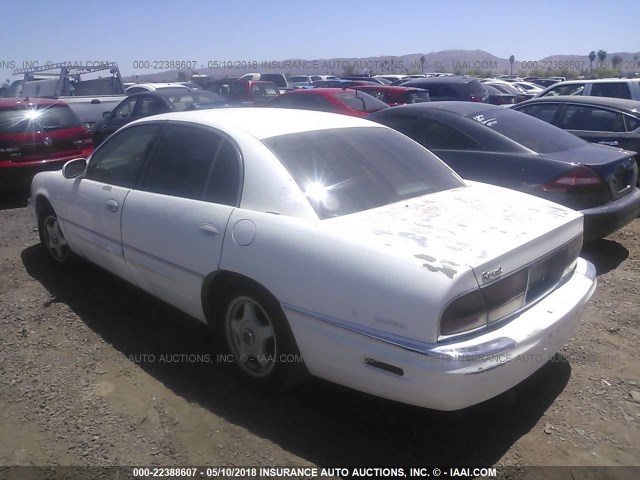 1G4CU521XW4652870 - 1998 BUICK PARK AVENUE ULTRA WHITE photo 3