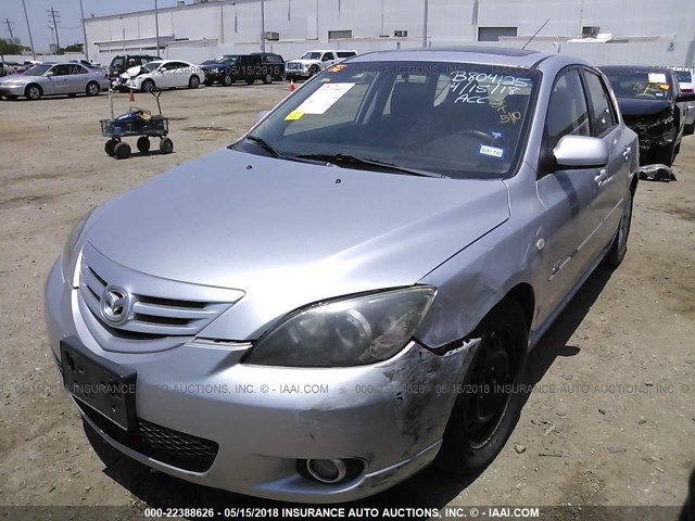 JM1BK343661498054 - 2006 MAZDA 3 HATCHBACK SILVER photo 2