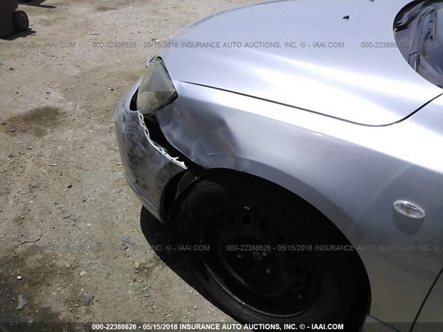 JM1BK343661498054 - 2006 MAZDA 3 HATCHBACK SILVER photo 6
