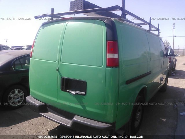 1GCGG25V451257674 - 2005 CHEVROLET EXPRESS G2500  GREEN photo 4